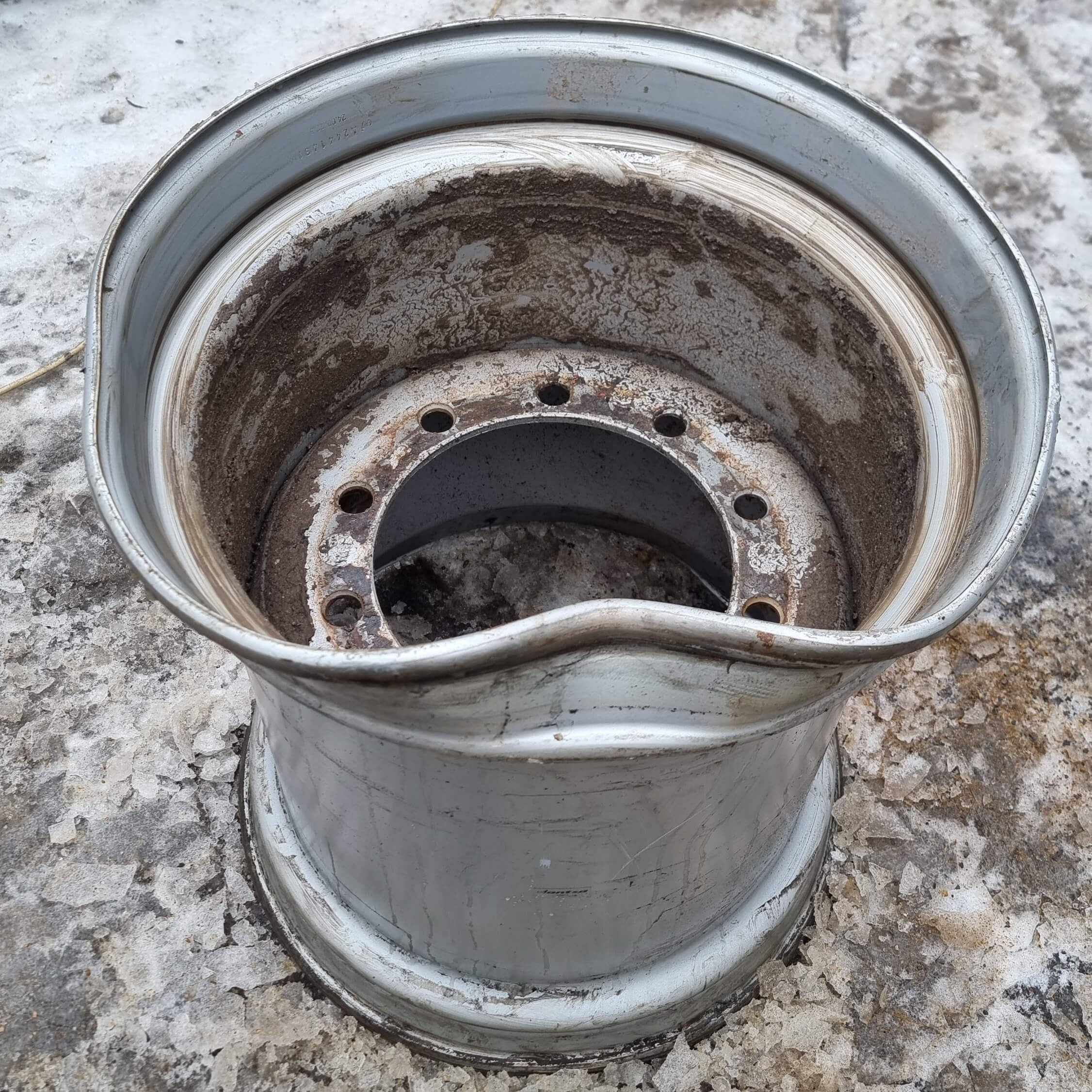 Rim straightening